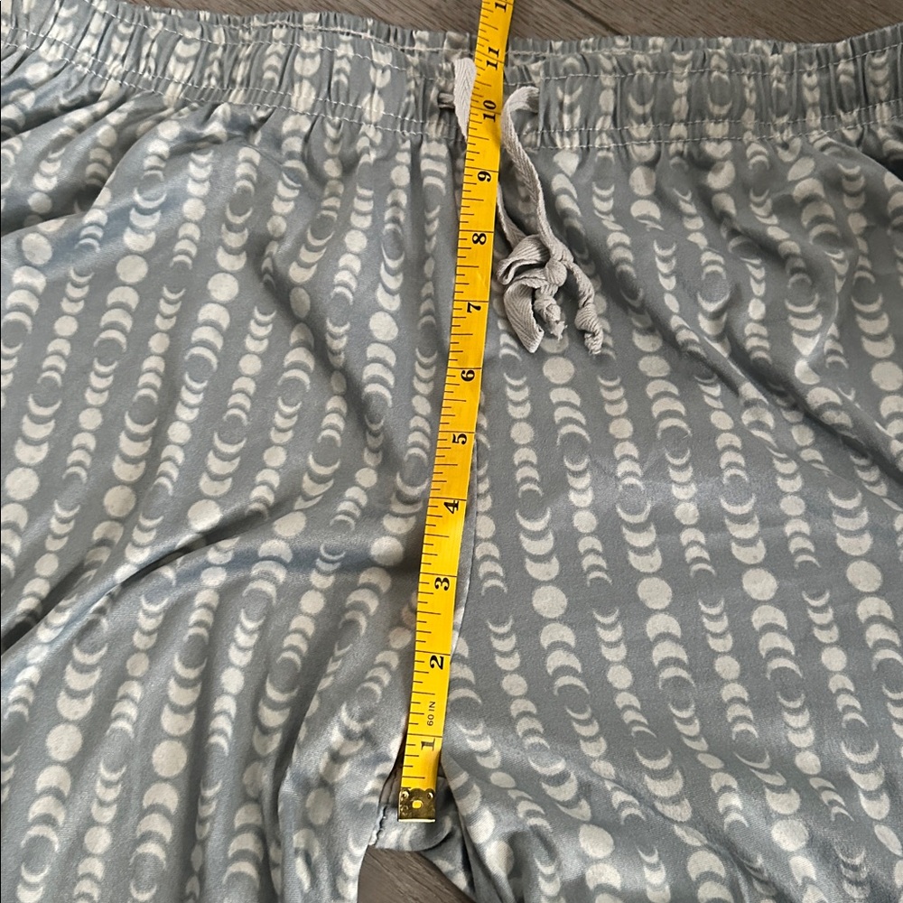 Super soft Hello Mello Light Blue Crescent Print Lounge Pants size Large - Picture 6 of 8
